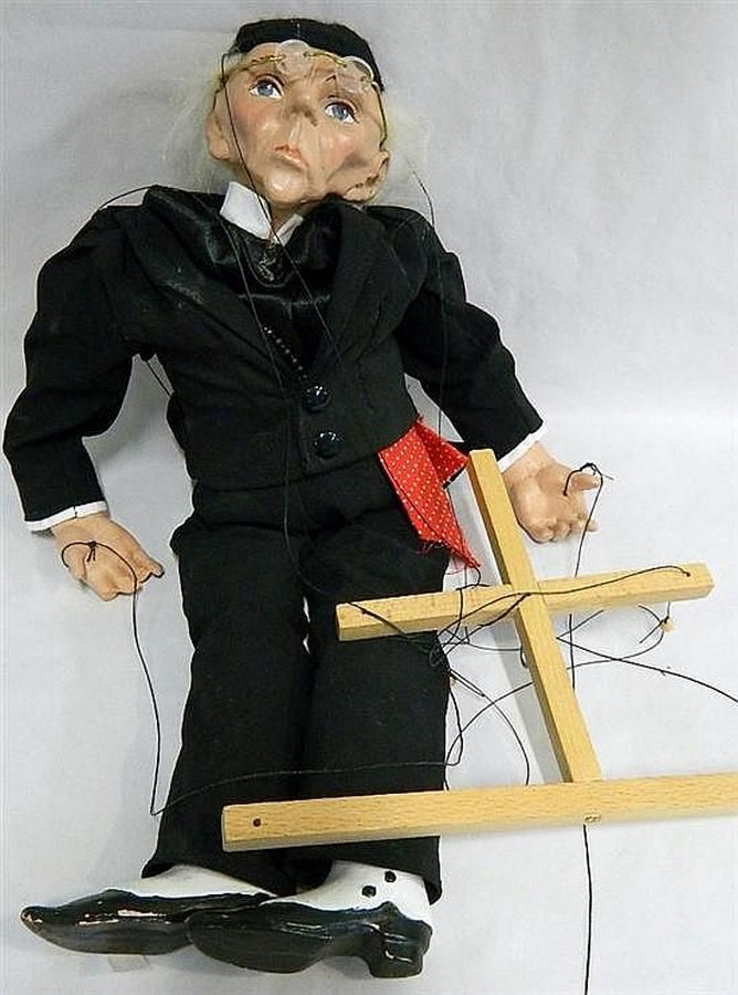 German Puppetry A Fascinating Tradition Zother Dolls and Puppets