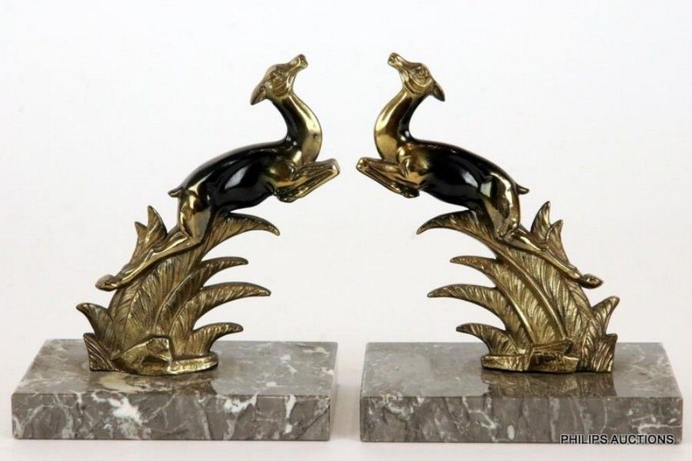 A pair of Art Deco spelter deer bookends, circa 1930 signed… Bookends