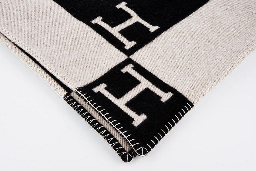 Hermes Avalon Blanket with Oversized Stitching Zother Textiles