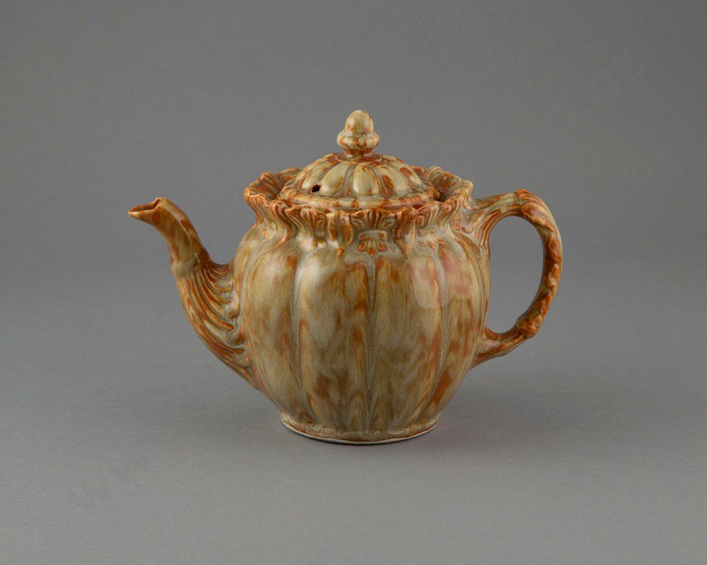 Temuka Frilled Lidded Teapot with Mottled Brown Glaze Temuka Ceramics