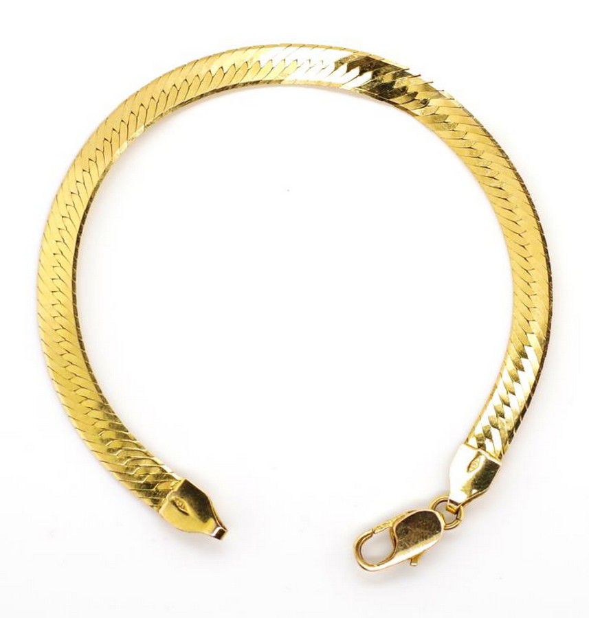 585 Italy Herringbone Gold Bracelet 6.2g, 17.5cm Bracelets/Bangles