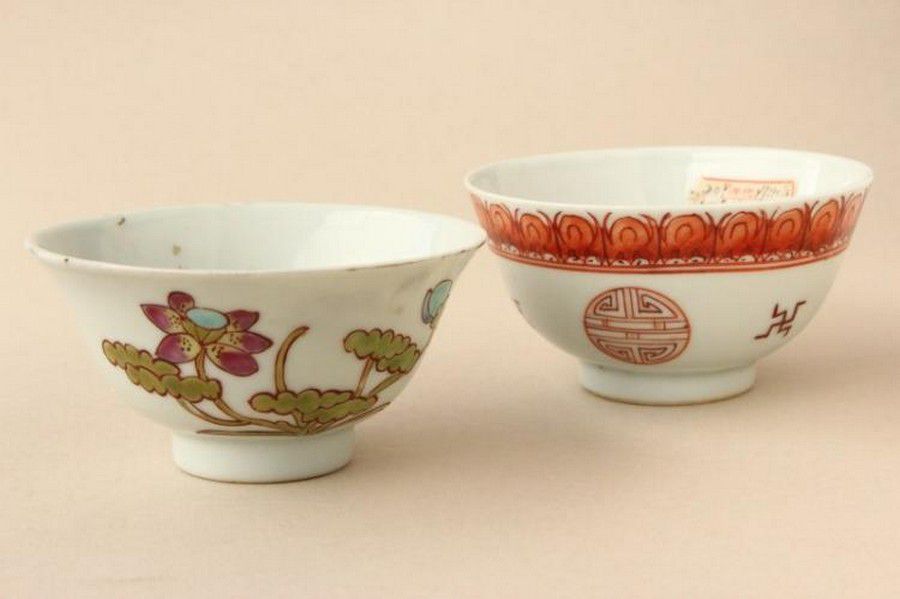 Chinese Porcelain Bowls with Shou and Flower Motifs Ceramics