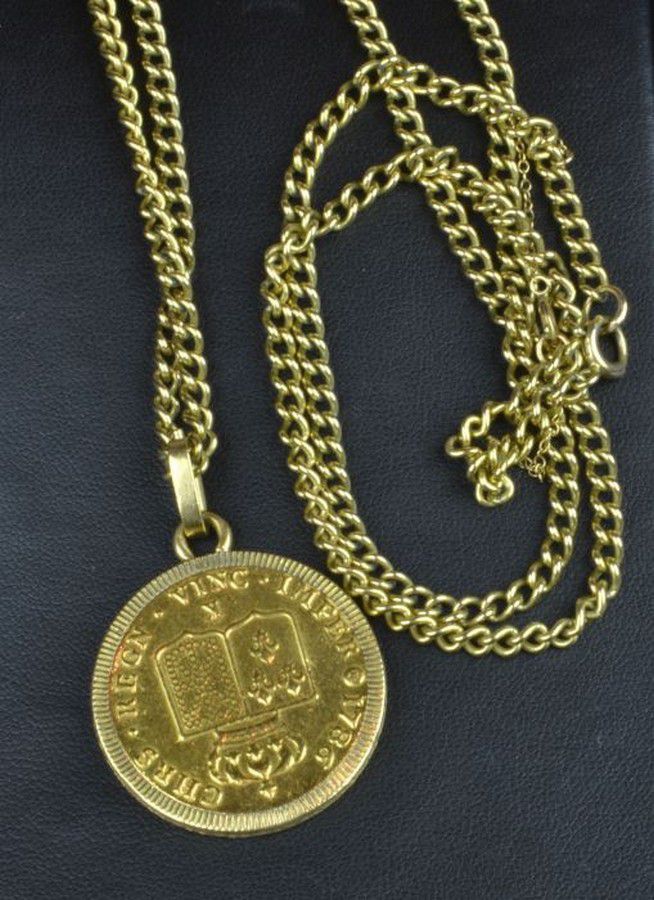 Gold Chain with 18ct Coin Pendant Pendants/Lockets Jewellery