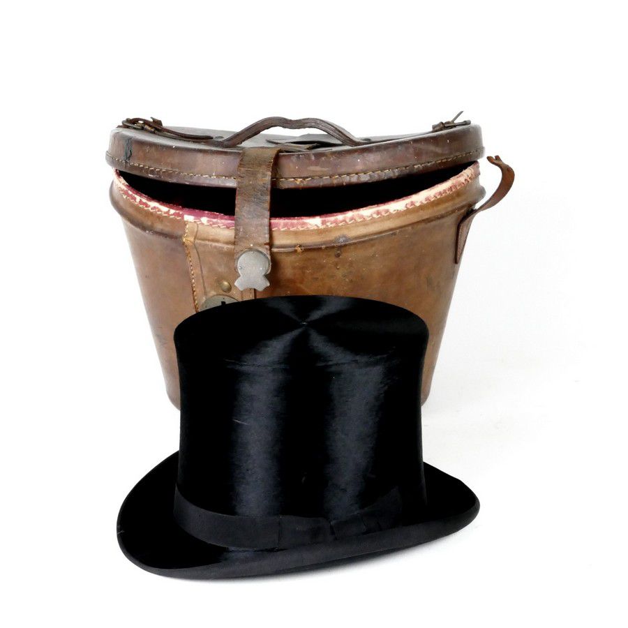 Victorian Sealskin Top Hat with Fitted Traveling Box Headwear Costume & Dressing Accessories