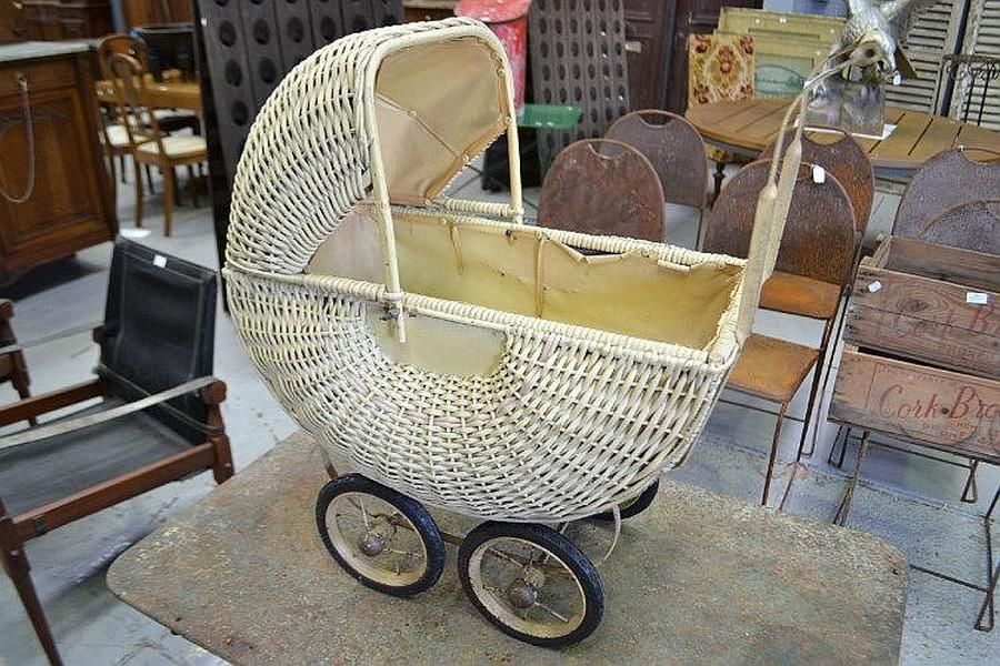 Retro Cane Dolls Pram Furniture Dolls, Puppets and Soft Toys