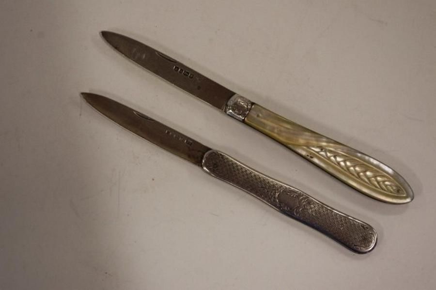 Victorian Silver Pocket Knives with Mother of Pearl Handle Pocket