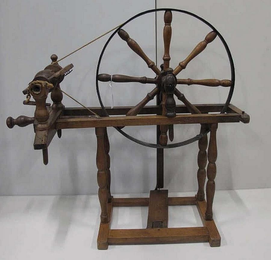 French Fruitwood Spinning Wheel Antique Sewing Zother