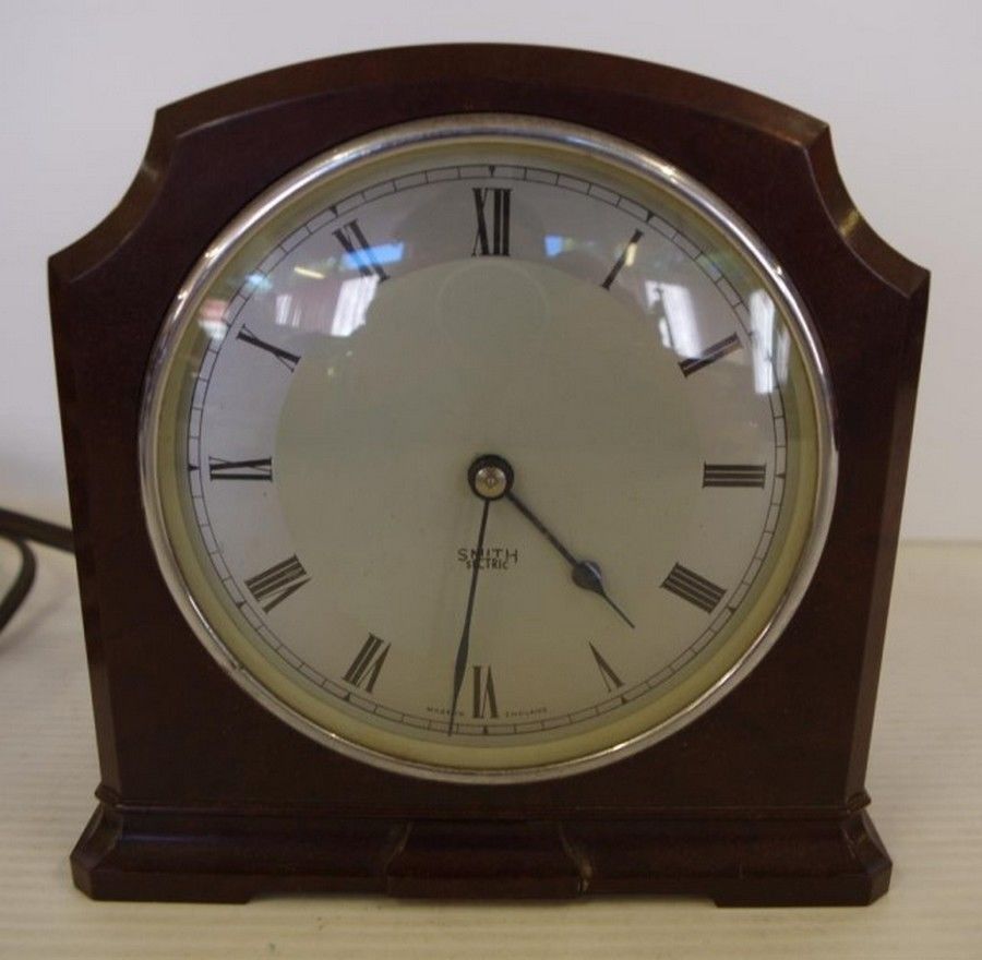 Smith Bakelite Electric Clock Vintage Classic Clocks Zother