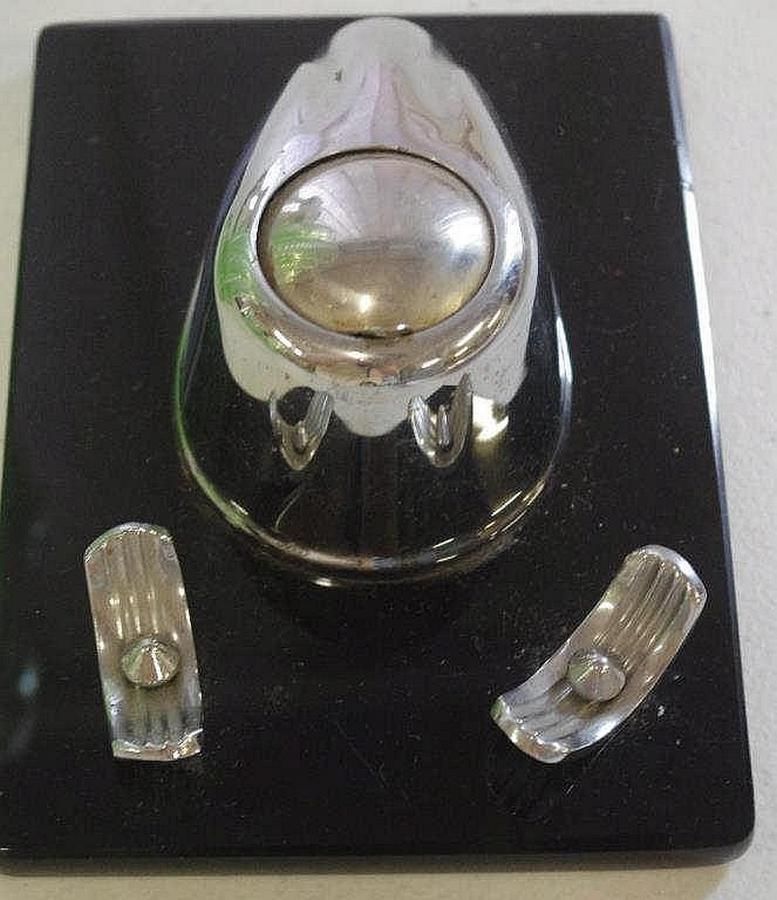 Deco Inkwell A Timeless Artistic Treasure Writing Inkwells