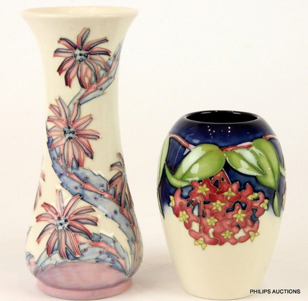 Contemporary Moorcroft Daisy and Hoya Vases Moorcroft Ceramics