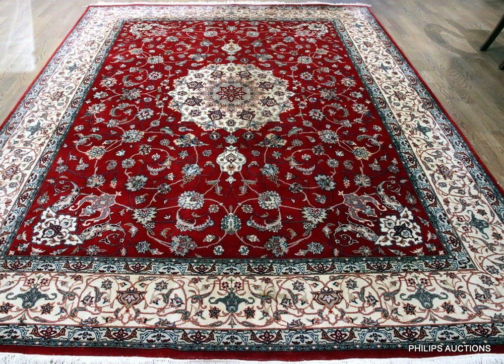 Colorful Persian Wool Rug with Floral Motifs Rugs & Carpets