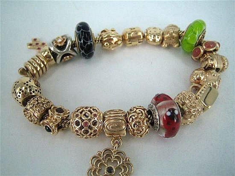 14ct Gold Pandora Bracelet with 20 Charms 82.4g Bracelets/Bangles