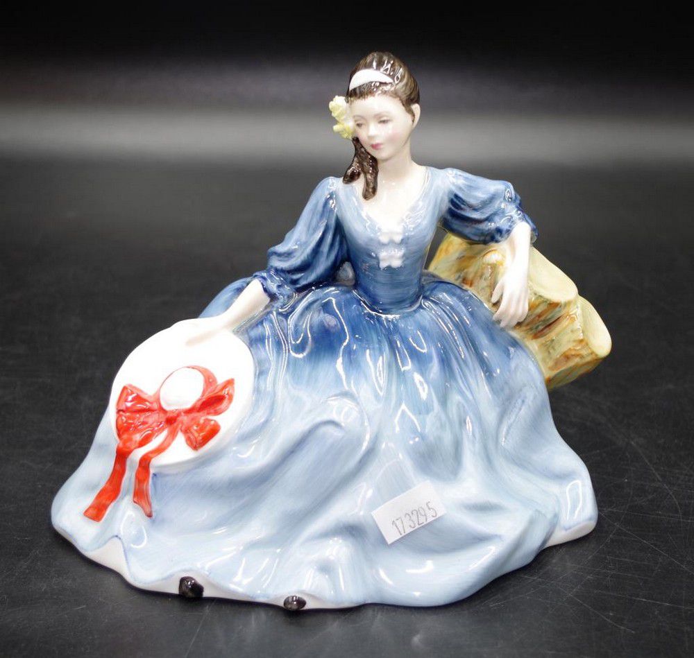 Royal Doulton Elyse Figurine, 15cm Royal Doulton Ceramics