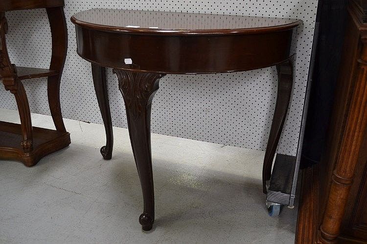 Demi lune mahogany hall table, approx 77 cm high, 90 cm wide,… Tables Console and Hall