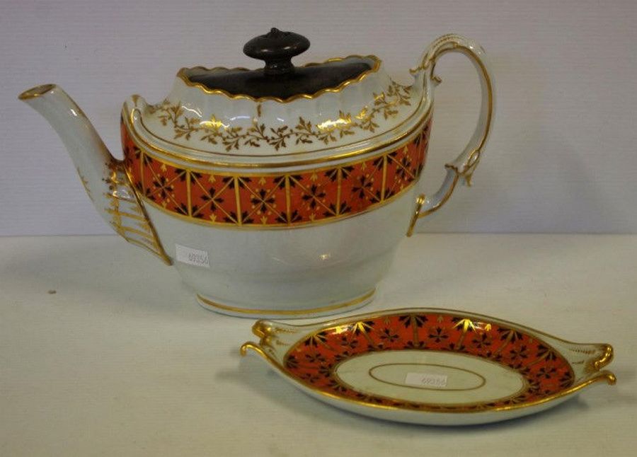 Flight Barr Worcester Teapot with Pewter Lid & Stand Worcester Ceramics