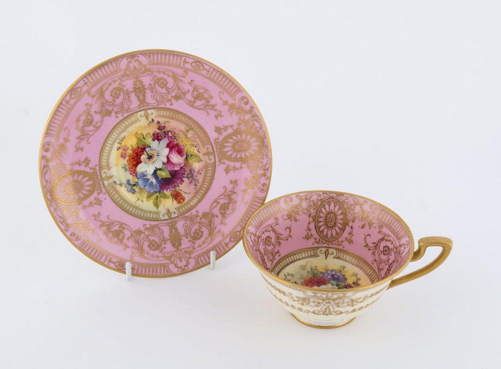 Handpainted Royal Worcester cup and saucer, 1928 Royal Worcester
