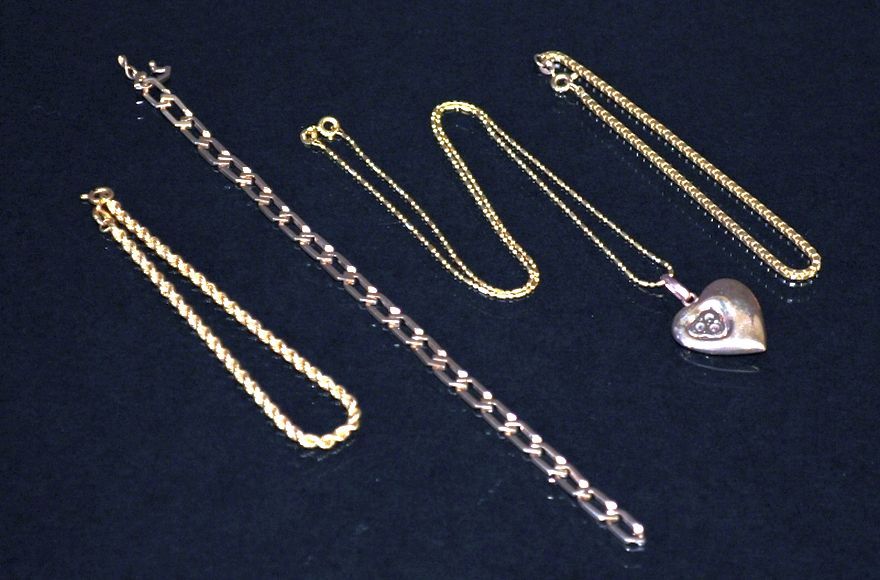 Set of Four Yellow Gold Jewelry Pieces, 22g Total Bracelets/Bangles