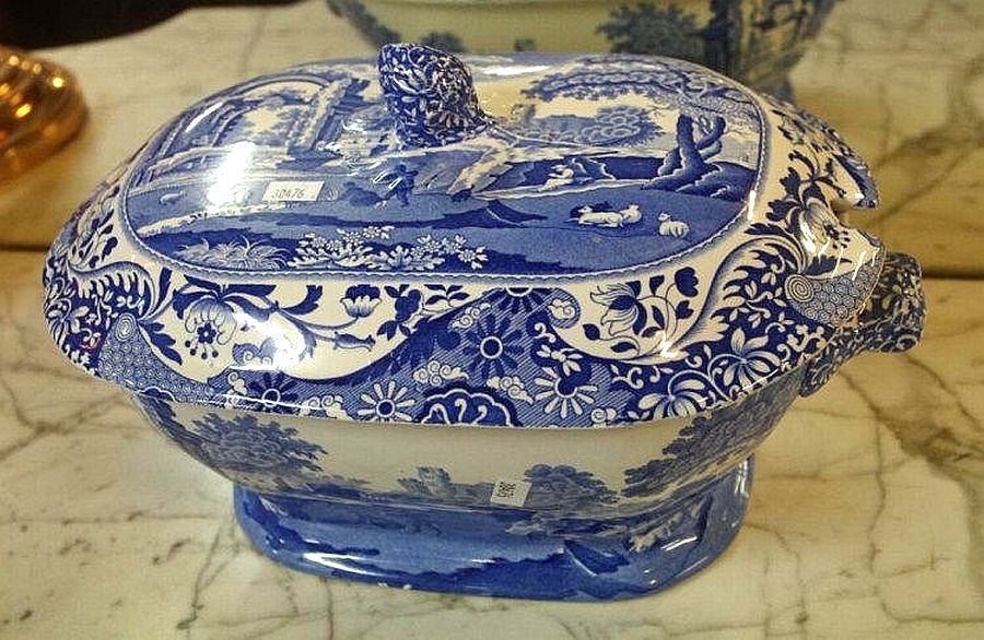 Spode Blue Italian Soup Tureen Spode/Copeland Ceramics