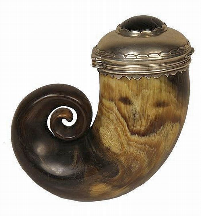 Silverplated Horn Snuff Mull with Agate Top Snuff Recreations & Pursuits