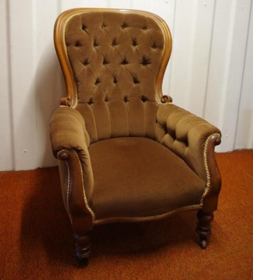 Victorian rococo style grandfather chair with deep buttoned… Seating