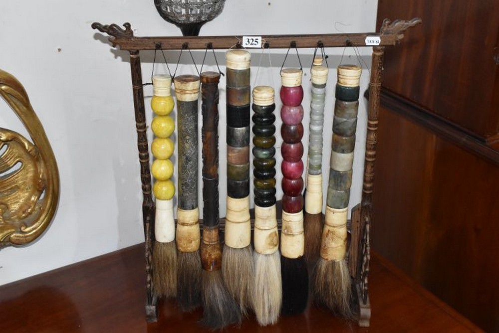 9 Calligraphy Brushes with Oriental Brush Stand Zother Oriental