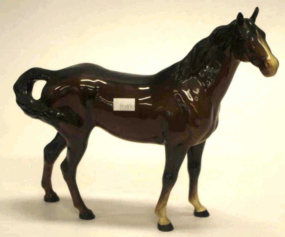 Brown Gloss Beswick Horse Figurine with Swish Tail 21cm Beswick