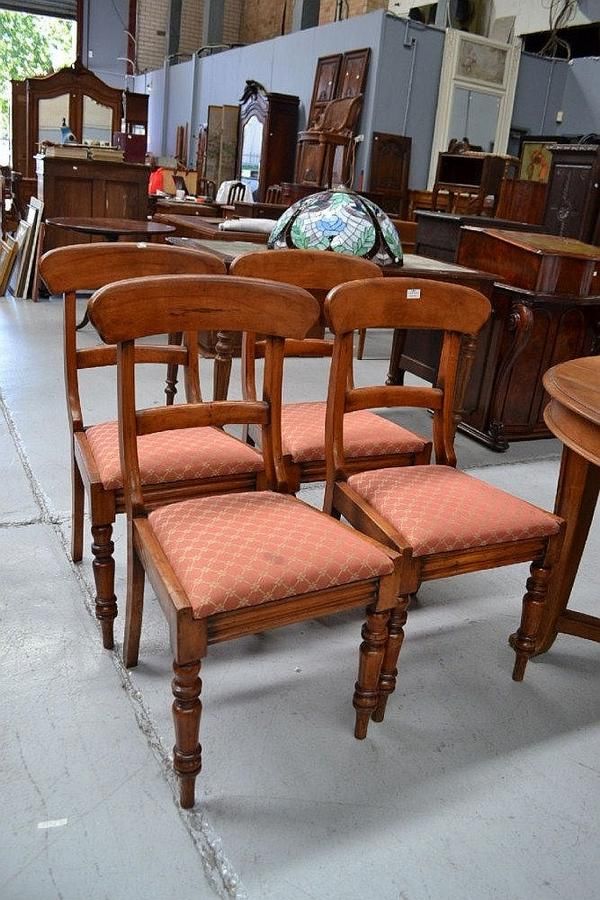 Mid 19th Century Australian Bar Back Dining Chairs (Set of 4) Seating