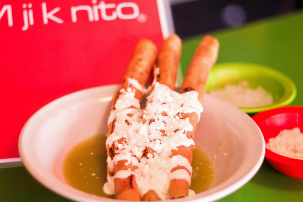 chilango Seis lugares para calmar el antojo de flautas ahogadas