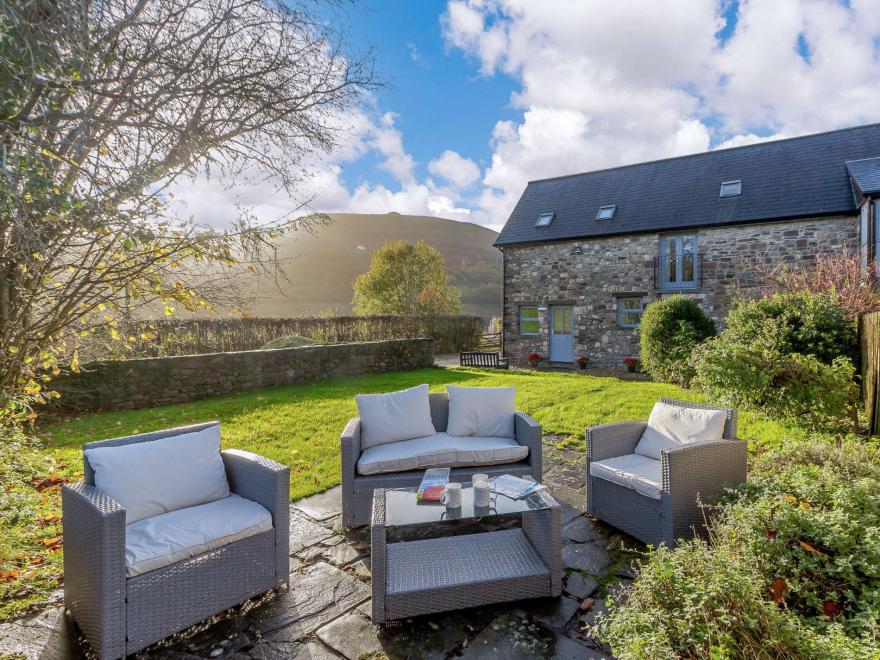 Barn in South Wales, Gwent Log Cabins to Rent in Wales