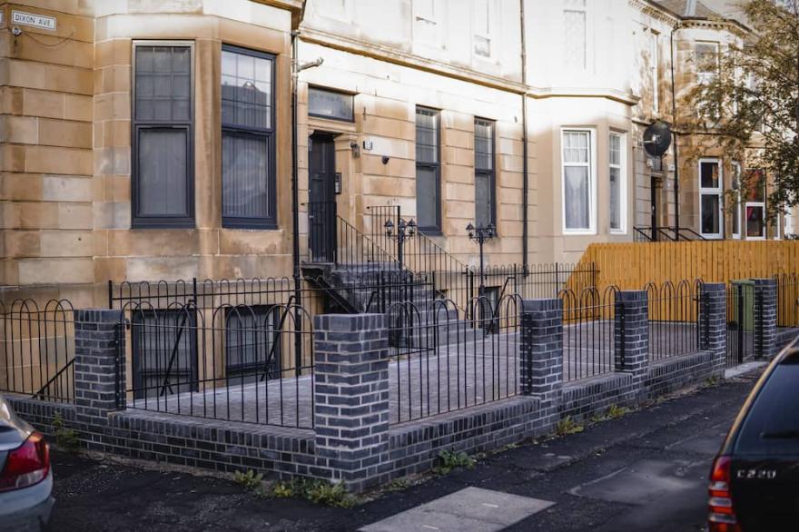 Glasgow Luxury One Bedroom Apartment Apartments in Glasgow sleeping 2