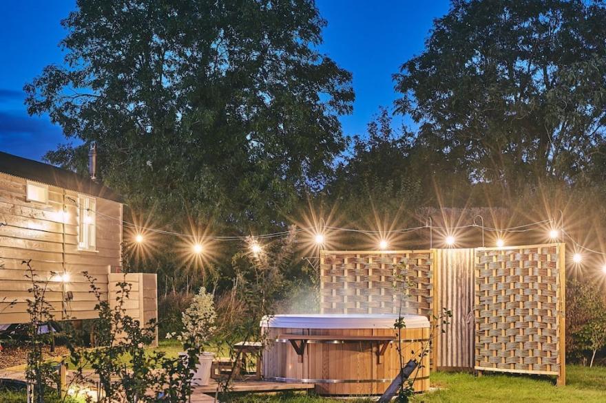 Windmill Old Orchard Luxury Cottages Apartments in Somerset sleeping 2