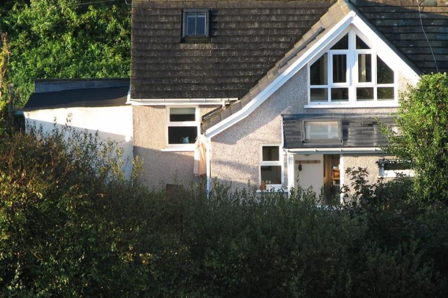 Holiday Home In Pembrokeshire Cottages in Pembrokeshire sleeping 6
