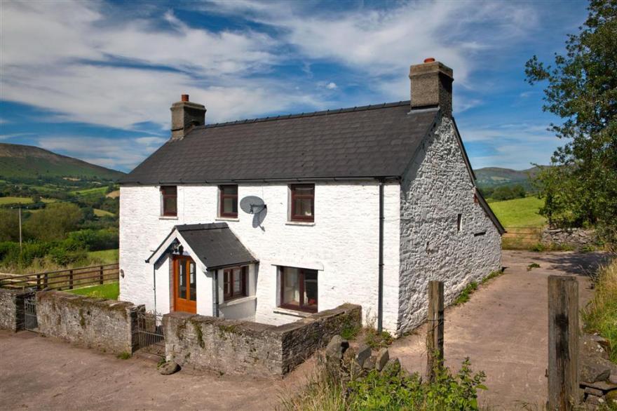 Greengage Cottage Cottages in Brecon Beacons sleeping 5