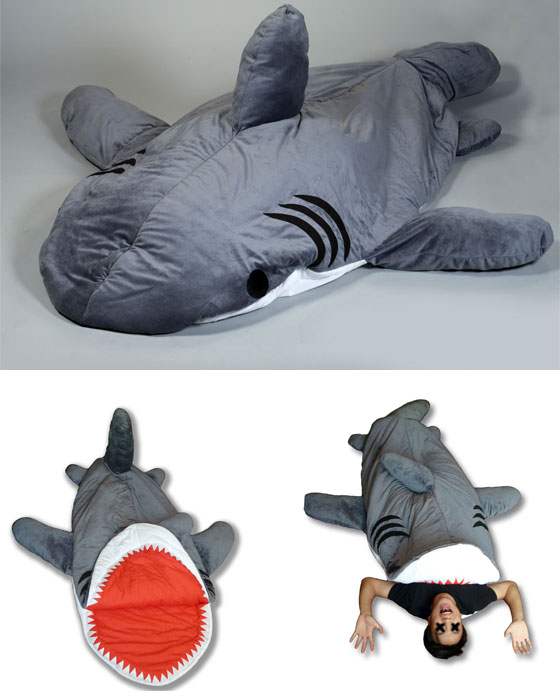 9 Cool and Unusual Sleeping Bags Design Swan