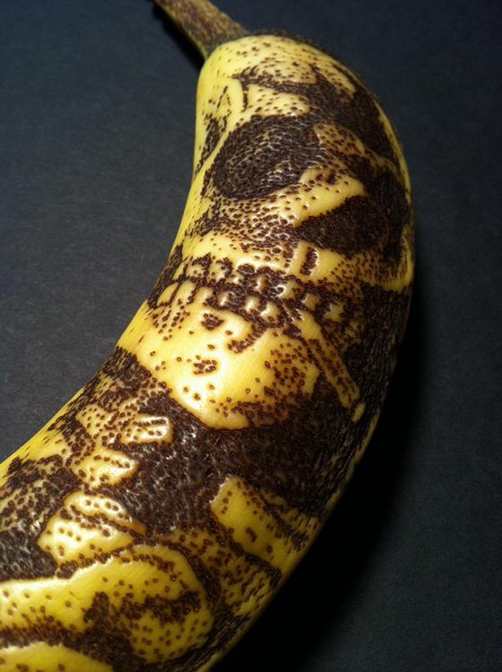 Tattoo a Banana a Cool Way to turn Banana into Art Design Swan