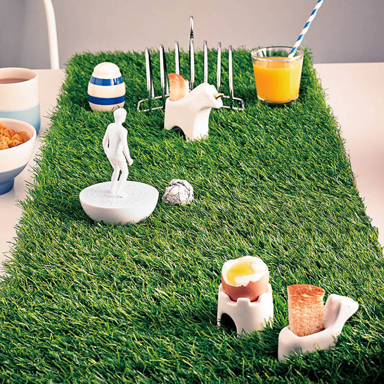 Grass on Dinning Table Artificial Grass Table Runner Design Swan