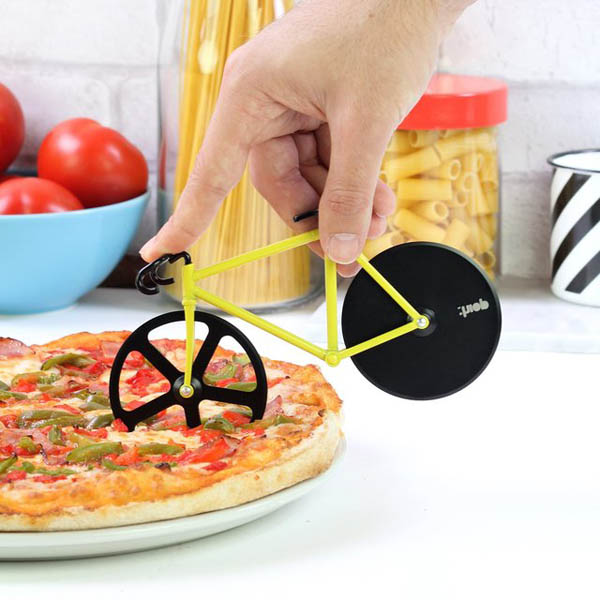 12 Cool and Unusual Pizza Cutter Design Swan