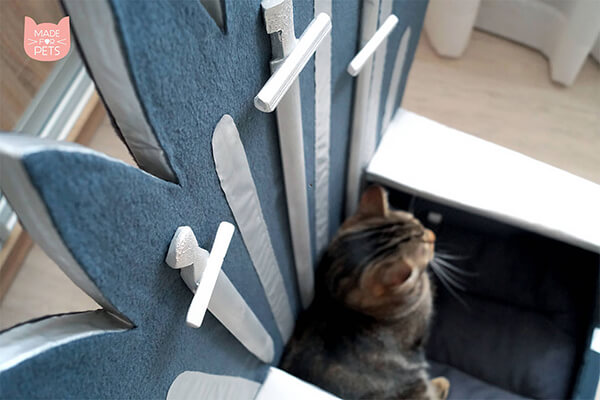 Iron Throne Cat Bed Cat Bed From "Game Of Thrones" Design Swan