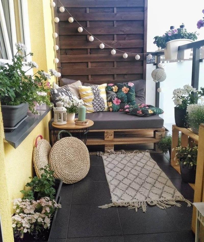 46 Creative Ideas to Spice Up Your Tiny Balcony Design Swan