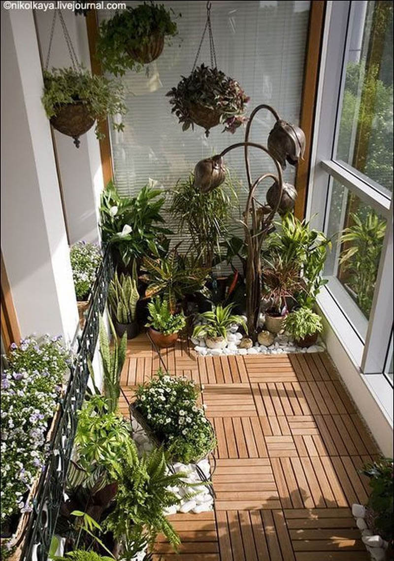 46 Creative Ideas to Spice Up Your Tiny Balcony Design Swan