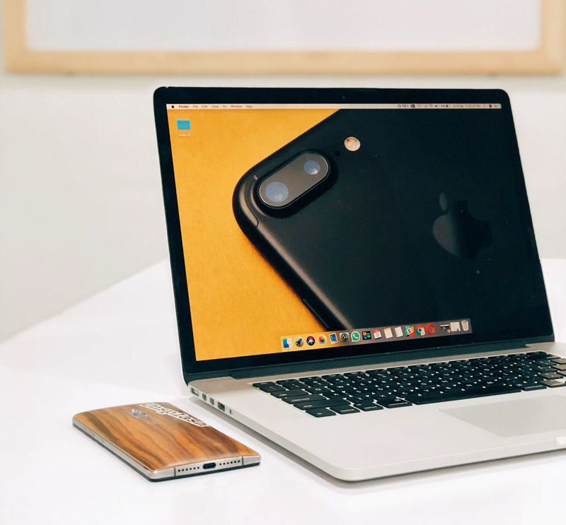 Reasons Why Photographers Love Using Apple Products Design Swan