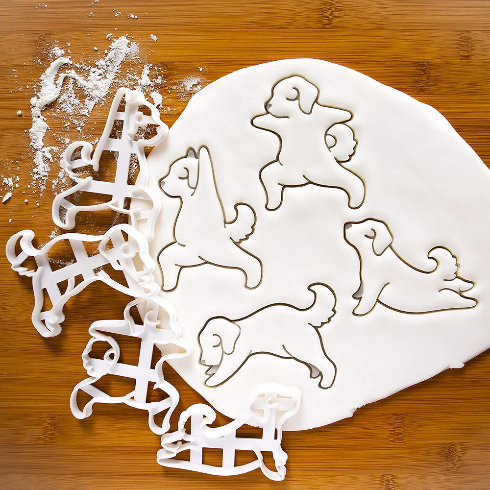 12 Playful and Realistic Cookie Cutter Design Swan