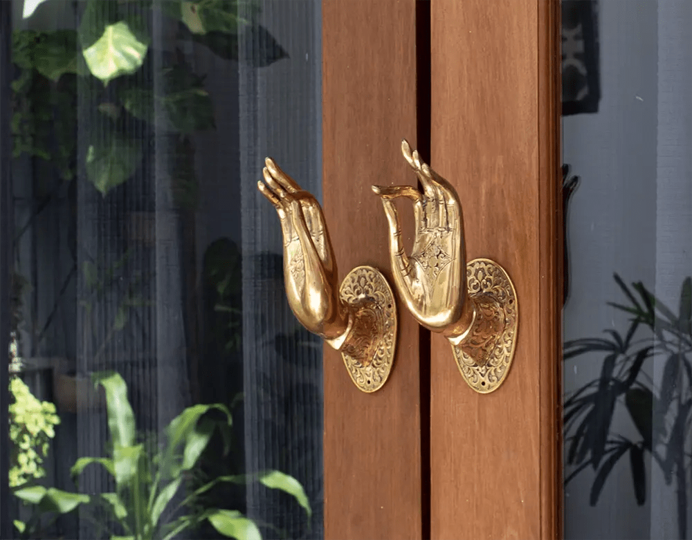 10 Unique Handmade Door Handles to Transform Your Home Design Swan