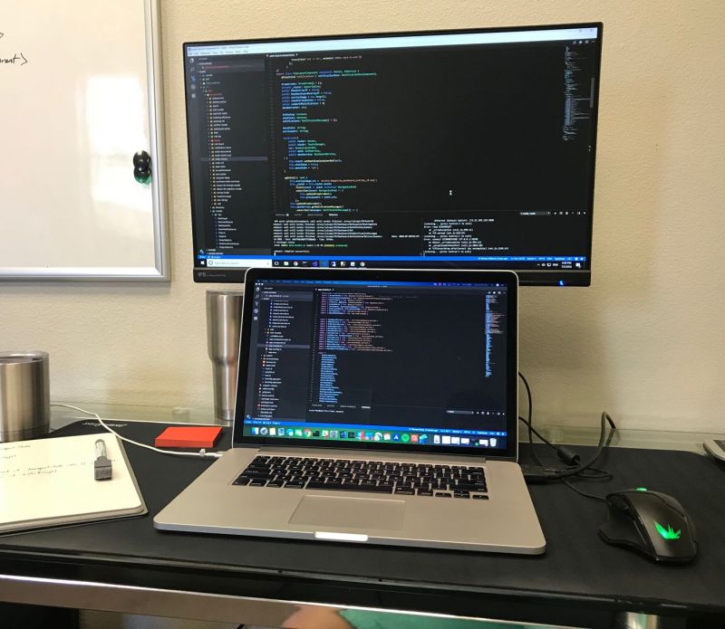 Been using this monitor layout lately, like it a lot