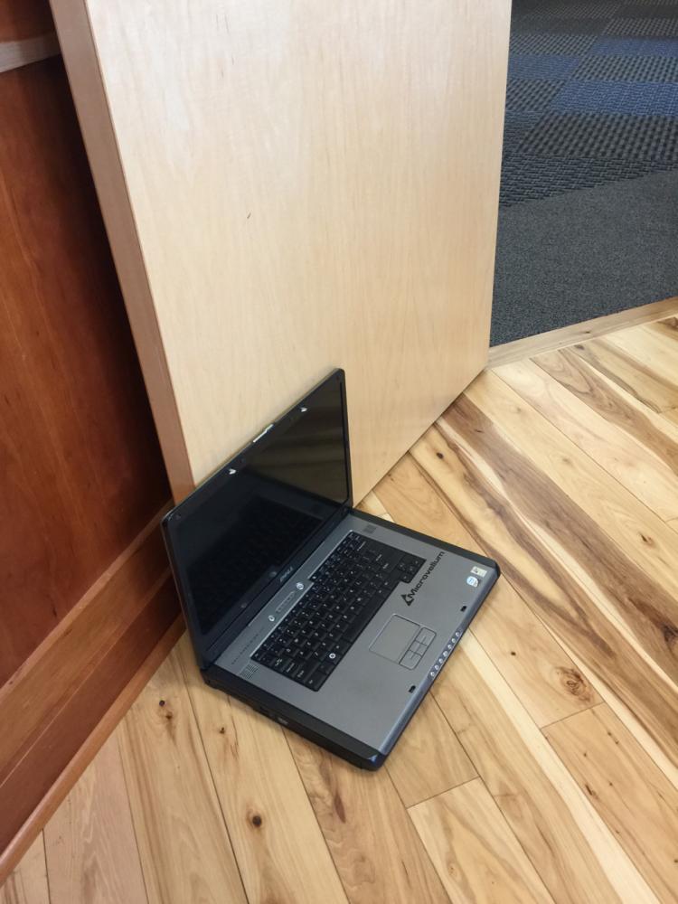 Just picked up a MS220-8P. Some questions : homelab