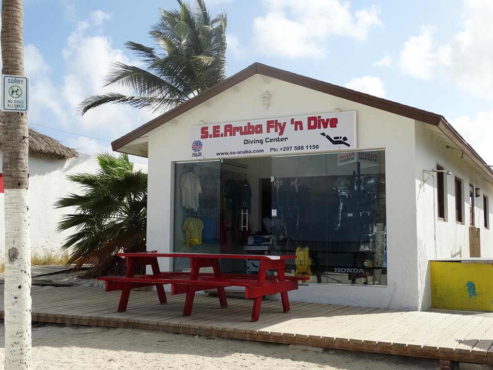 S.E. Aruba Fly\N Dive Dive Shop, Noord Scuba Diving Aruba