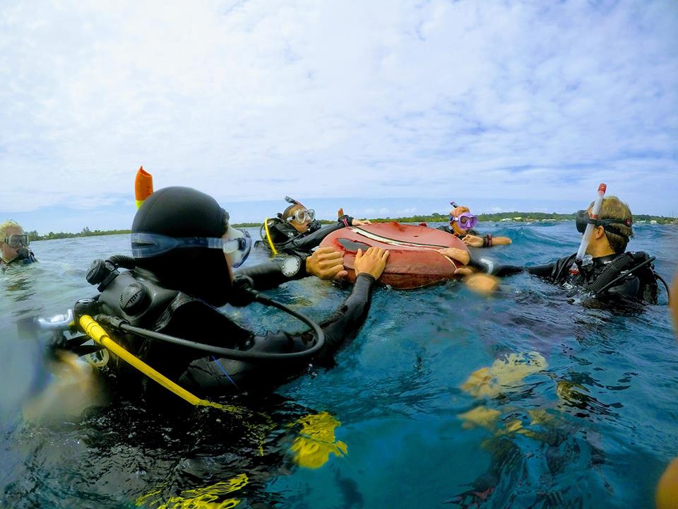 Utila LodgeBay Island College of Diving Scuba Dive Shop Honduras Diving