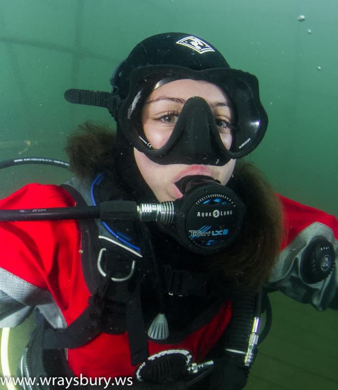 Wraysbury Dive Center Dive Shop Scuba Diving Courses UK