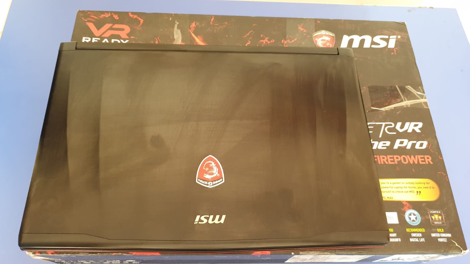 MSI 17.3 1060 120 hz 32 GB RAM LAPTOP// Klavye Mouse Kulaklık ALAYI