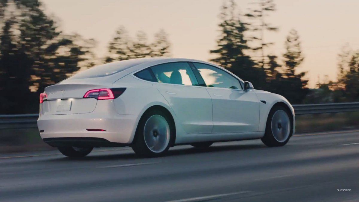 Tesla Model 3 2022 / Tesla Model S New Design 2022 Tesla